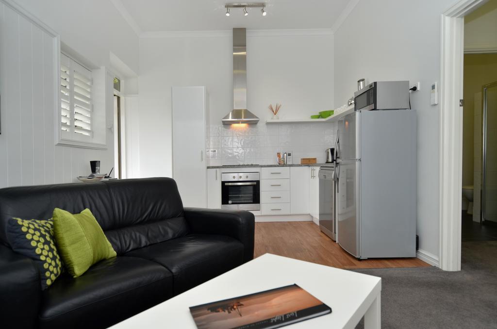 Albany Central Apartments Rum bild